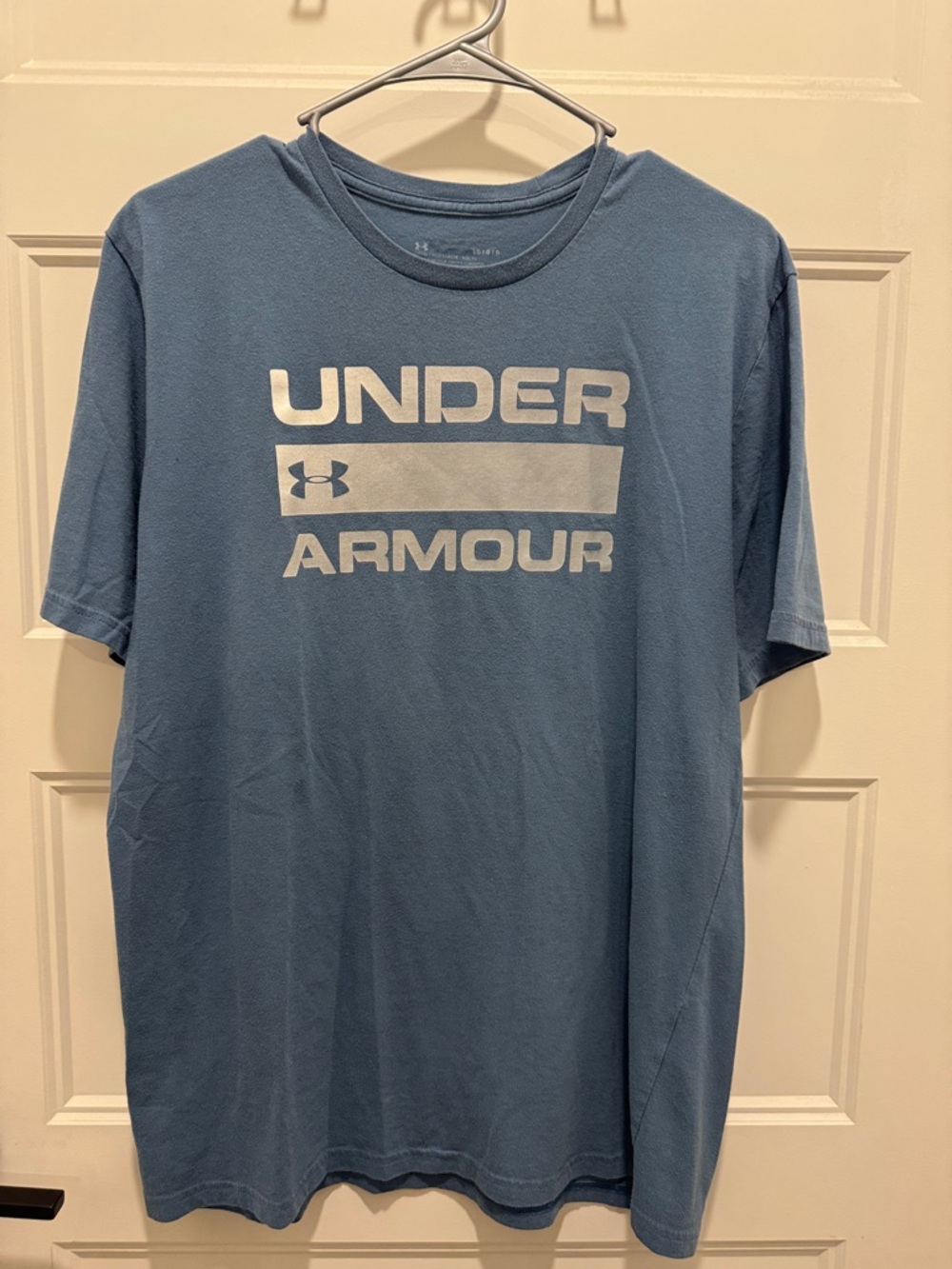 Under Armour Men’s Dusty Blue Short Sleeve Logo Tee
